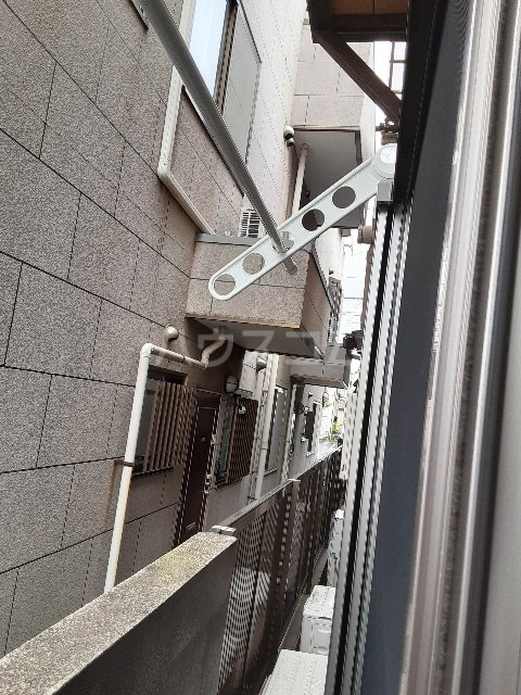 19/26 バルコニー