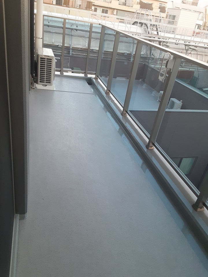 15/28 バルコニー