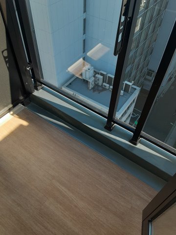 21/30 バルコニー