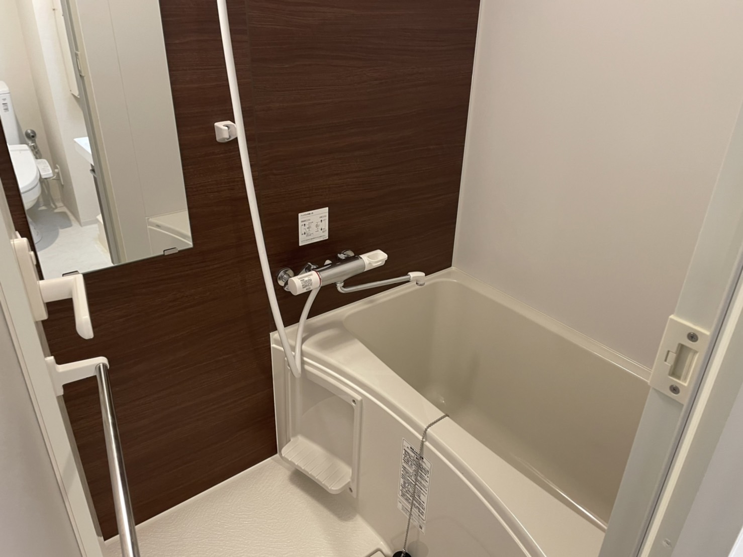 シャワールーム