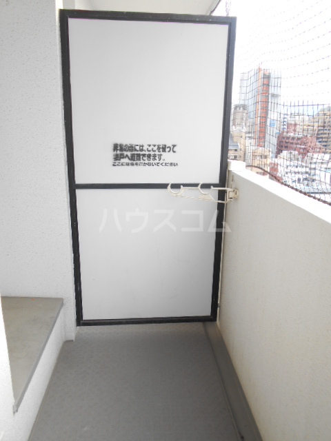 13/23 バルコニー