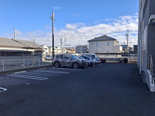 20/26 駐車場