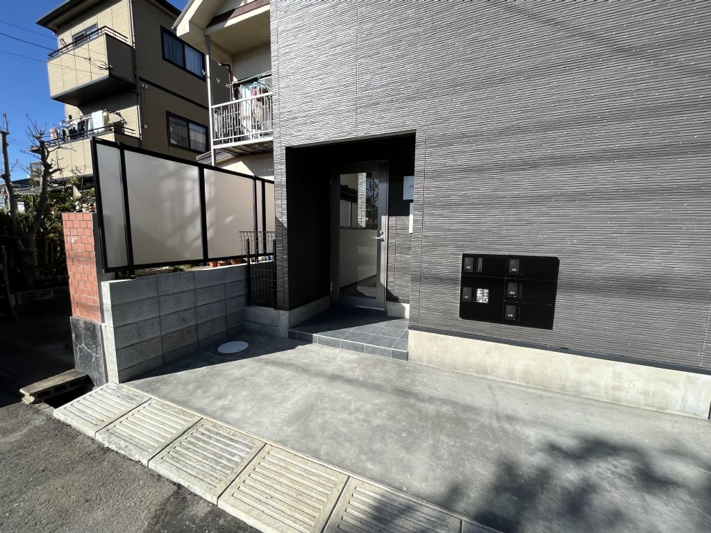 29/30 エントランス