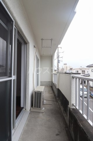 16/28 バルコニー