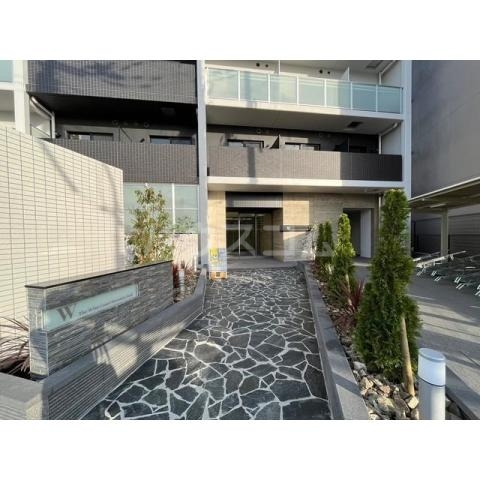 14/21 エントランス