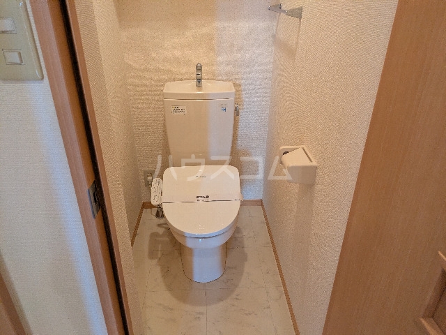 16/30 トイレ