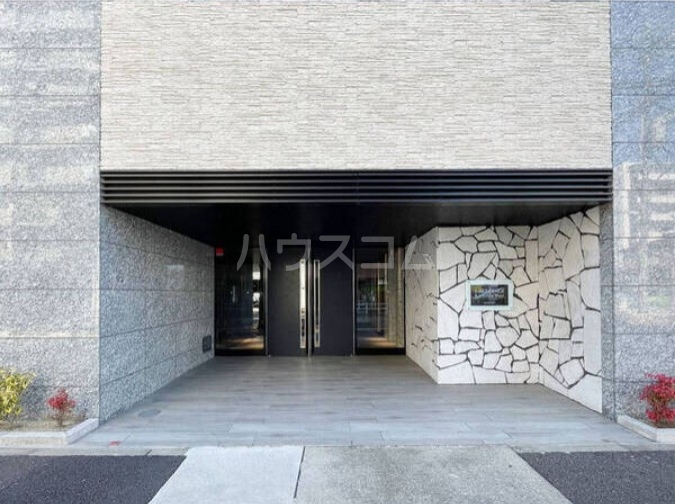 16/24 エントランス