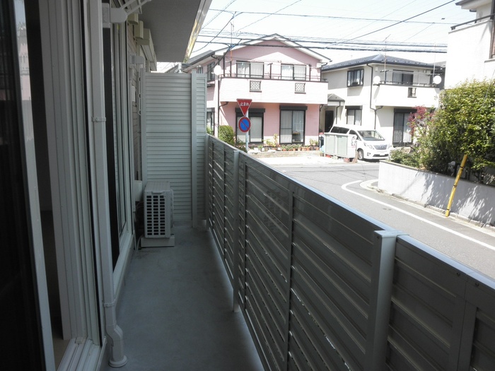 13/23 バルコニー