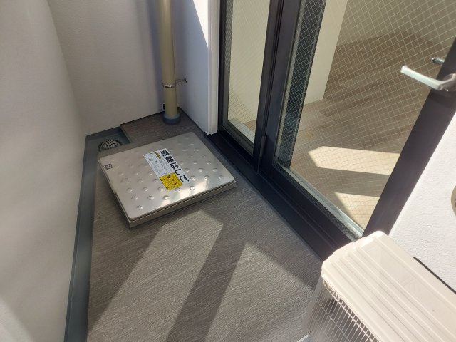 14/27 バルコニー