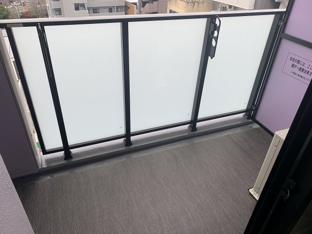 18/30 バルコニー