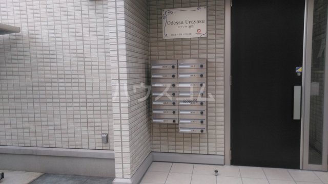 14/22 エントランス