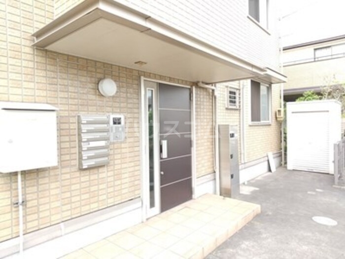 15/25 エントランス