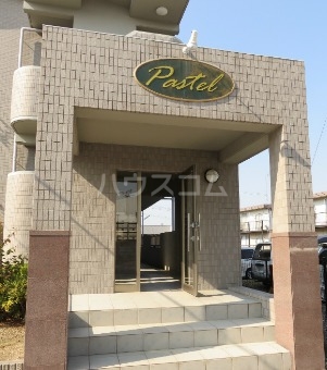 19/30 エントランス