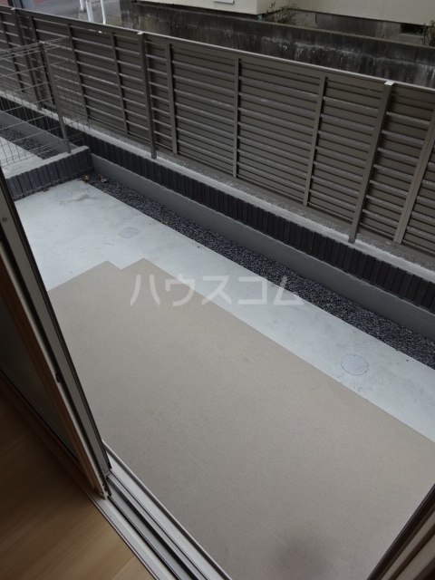 20/30 バルコニー