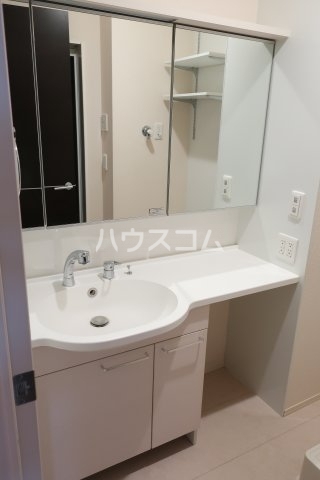 17/30 洗面