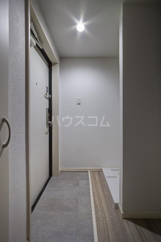 5/20 玄関
