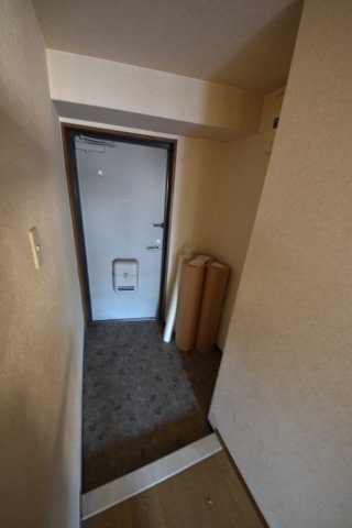 13/30 玄関
