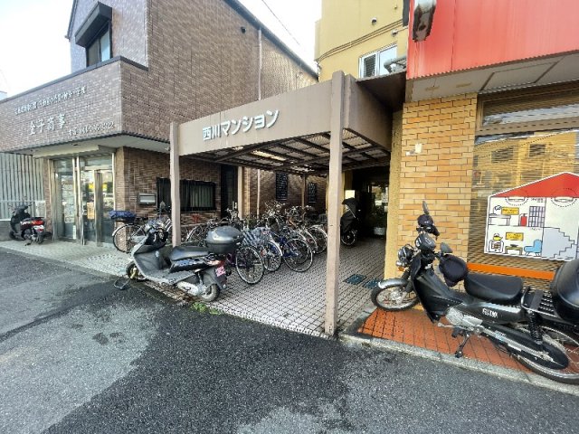 3/7 エントランス