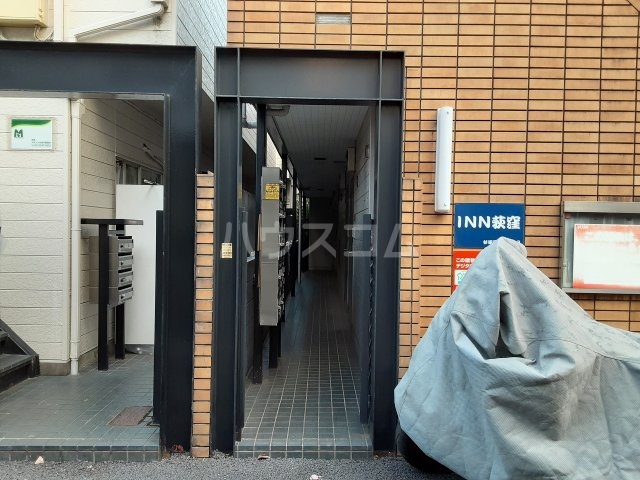 15/21 エントランス