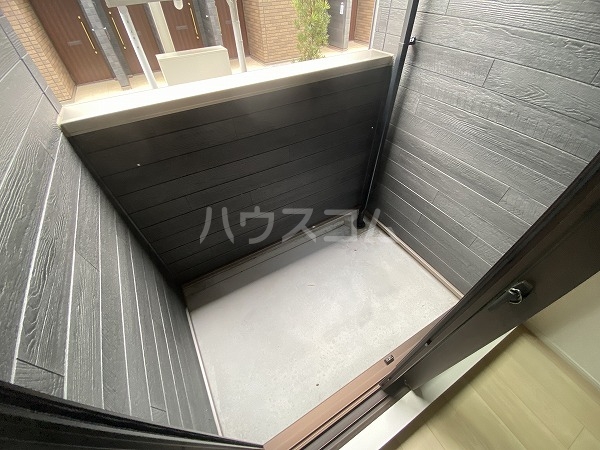 17/30 バルコニー