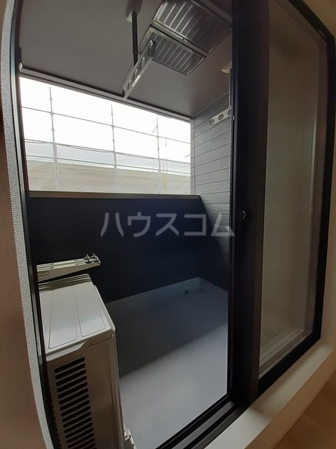 16/28 バルコニー