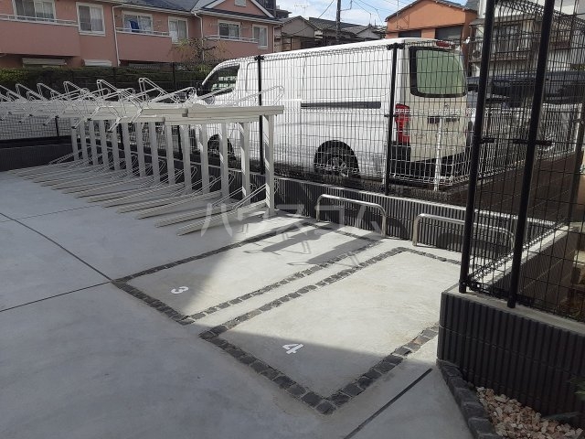 24/30 駐車場