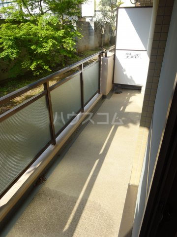 20/30 バルコニー