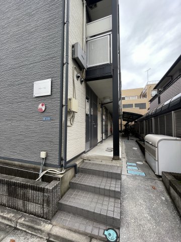 19/25 エントランス