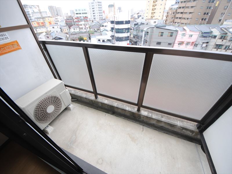 14/28 バルコニー