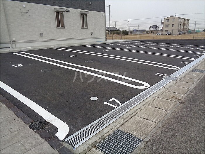 15/16 駐車場
