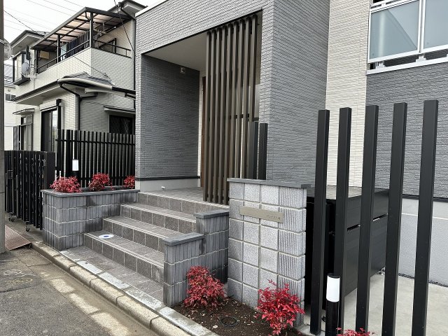 29/30 エントランス