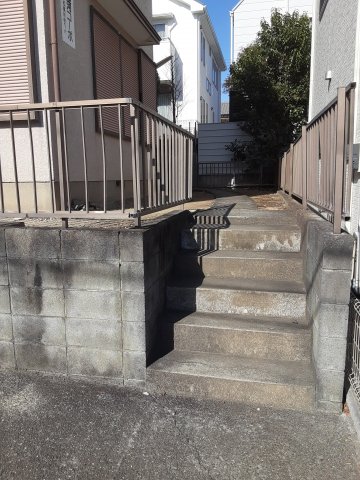 20/25 エントランス