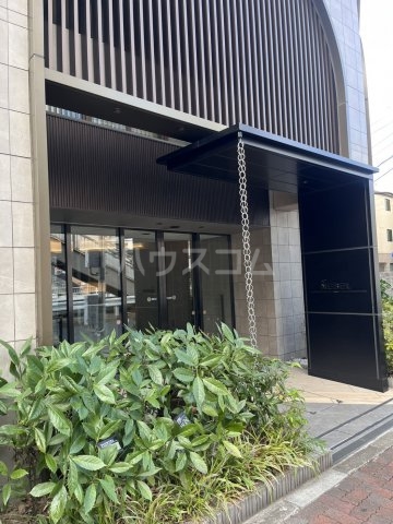 3/4 エントランス