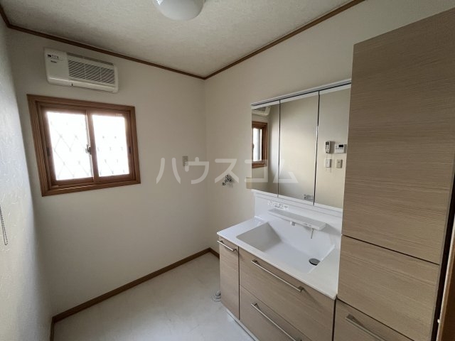 20/30 洗面