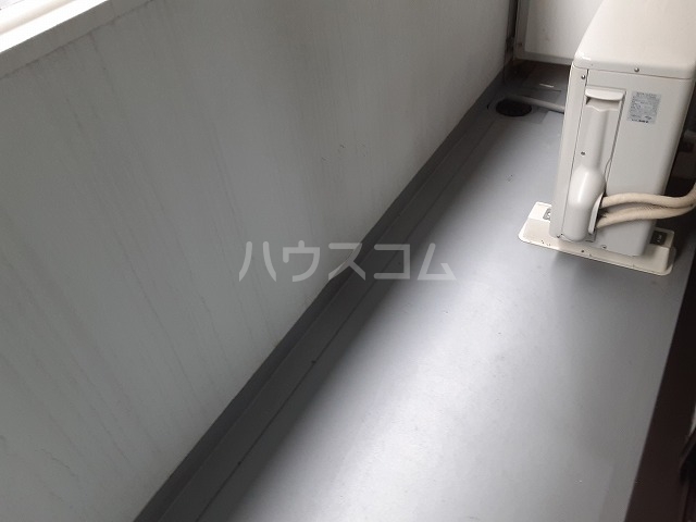 16/23 バルコニー