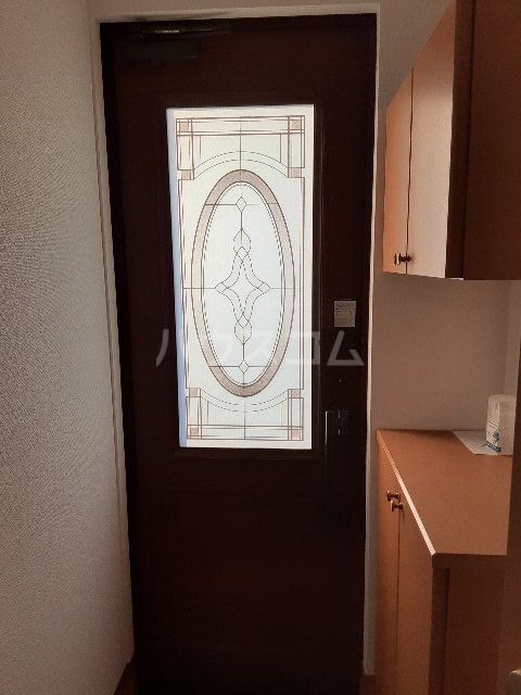 13/30 玄関