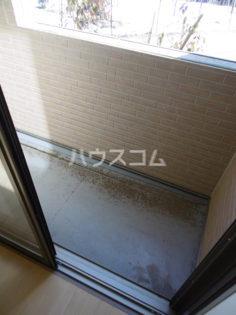 17/23 バルコニー