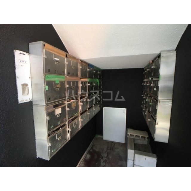 20/24 エントランス