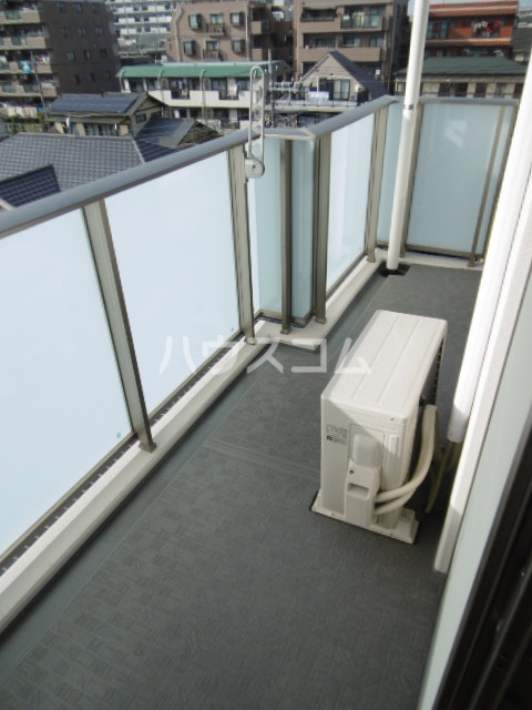 23/30 バルコニー