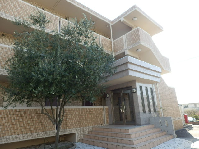 22/29 エントランス