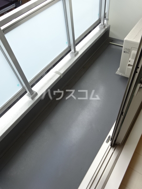 18/23 バルコニー
