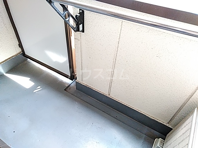 17/26 バルコニー