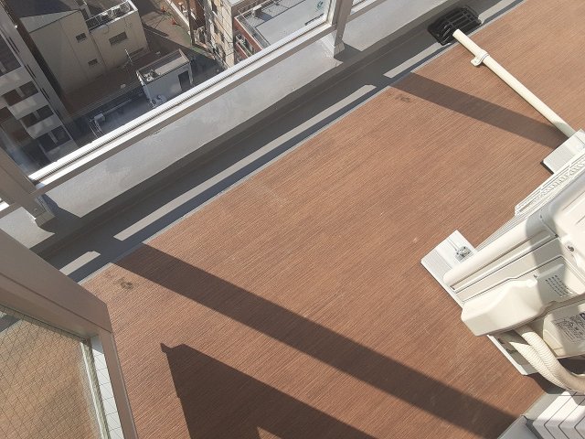 19/30 バルコニー