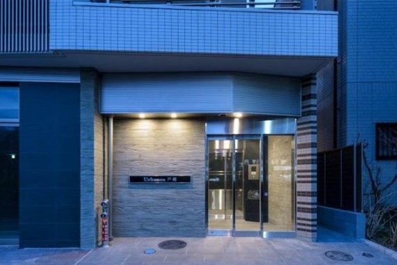 3/4 エントランス