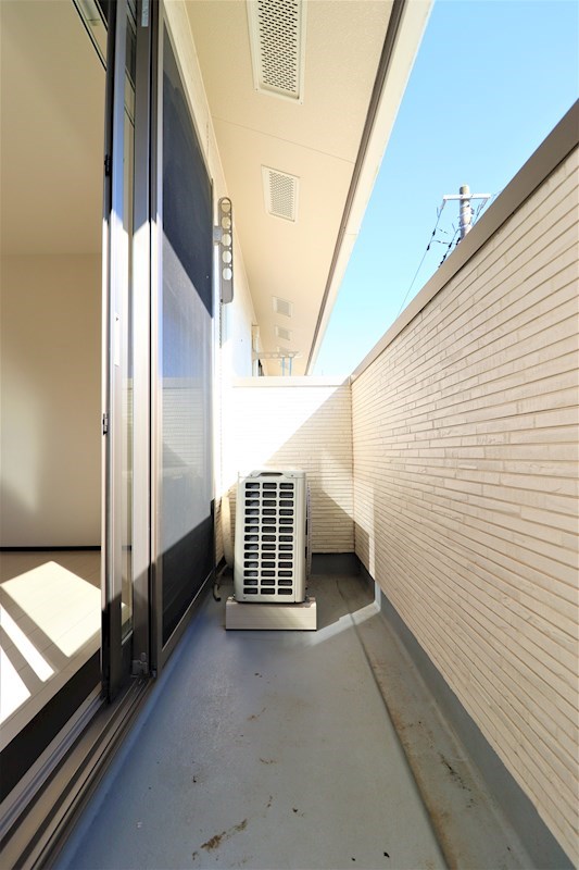 16/25 バルコニー