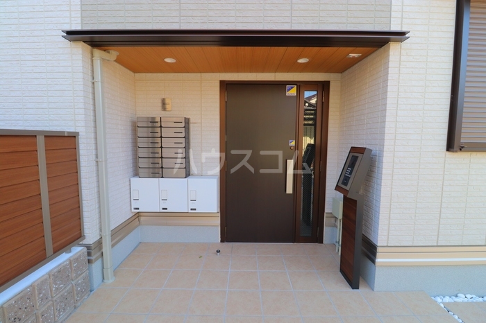 15/21 エントランス