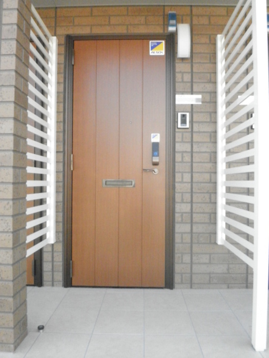 2/5 エントランス