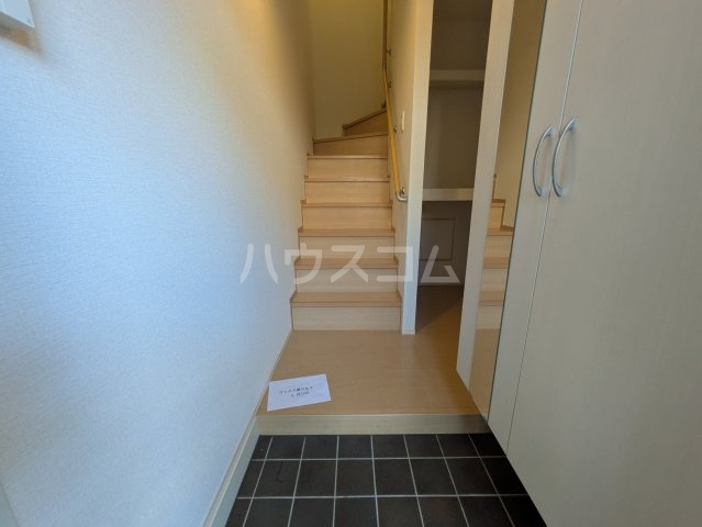 15/30 玄関