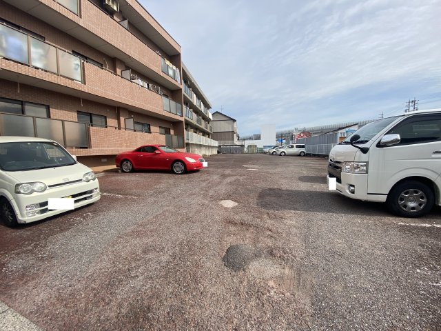 29/30 駐車場