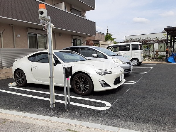 2/3 駐車場